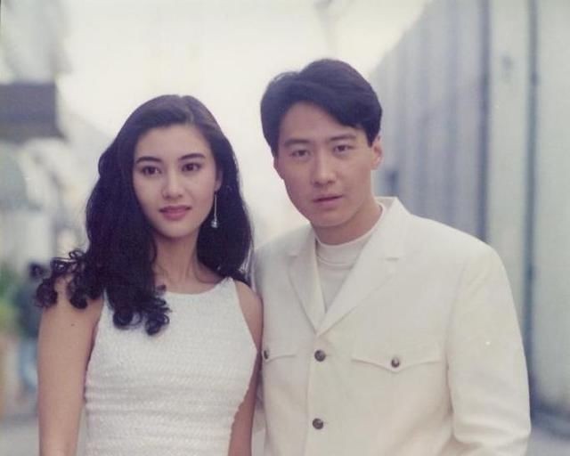 揩油男明星的危害_女星害怕的男星类型_男明星被女明星强吻