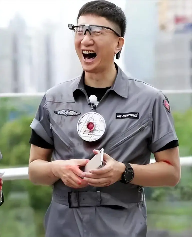 孙红雷出生背景_扒不出黑料的明星有哪些名字,_孙红雷早年经历