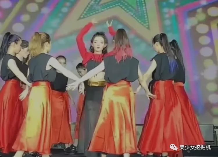 牌牌琦成为网红_牌牌琦拜师学艺_快手网红大八卦事件,